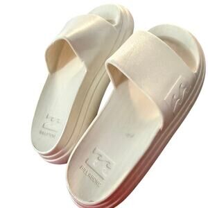 Billabong -Pearl Cushion Slides Sandals
Unisex Womens 11(28cm) no size on shoes